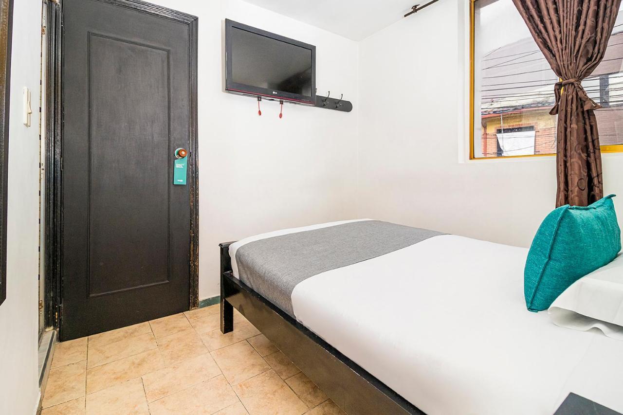 Ayenda Los Tres Pinos 1021 Bogota Ngoại thất bức ảnh